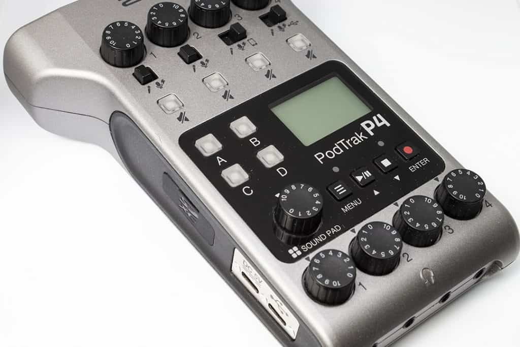 Zoom PodTrak P4 Review My HandsOn Experience TSP